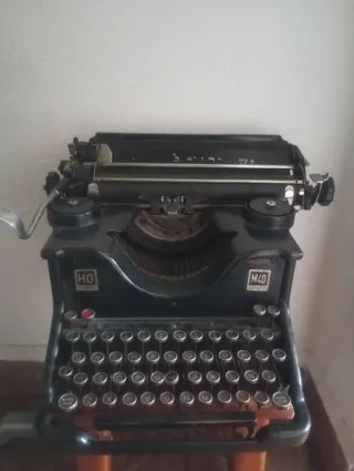 Máquina de escribir Olivetti M40