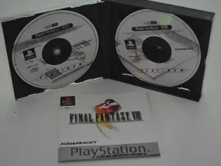 Final Fantasy VIII PS1 PAL Completo 4 Discos