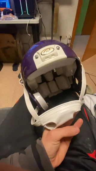 Casco de Rugby Rawlings Morado