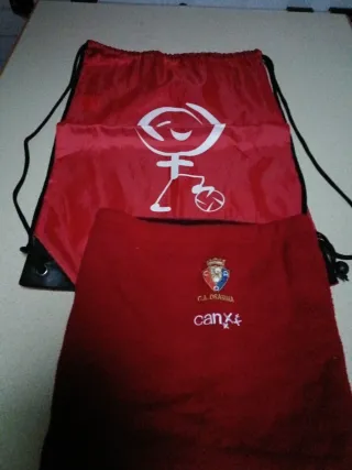 Bolsa y Puf de CA Osasuna