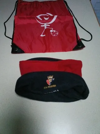 Bolsa y Puf de CA Osasuna