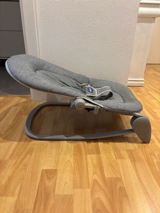 Hamaca bebé Chicco gris