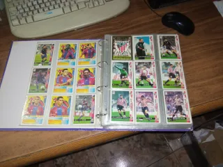 MUNDICROMO 98/99. FICHERO CON 607 CROMOS