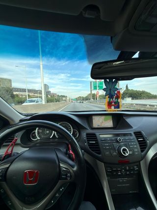 Honda Accord 2009 Full luxury innova 204