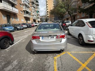 Honda Accord 2009 Full luxury innova 204