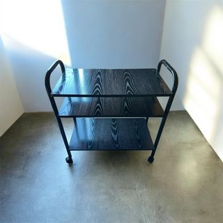 Mesa auxiliar vintage negra 3 estantes