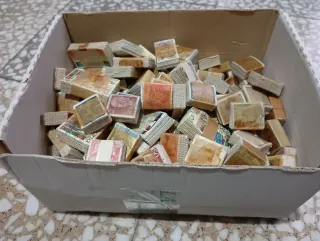 Caja de sellos España aprox. 18400 pastillas