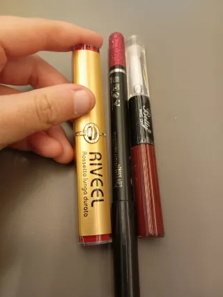 Set 2 Rossetti e 1 Matita Labbra Betty Make Up RIV