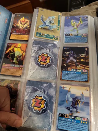 Álbum Invizimals Criaturas Secretas Panini