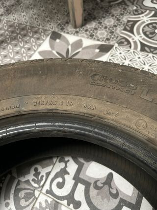 Neumáticos 215/65R16 CASI NUEVOS