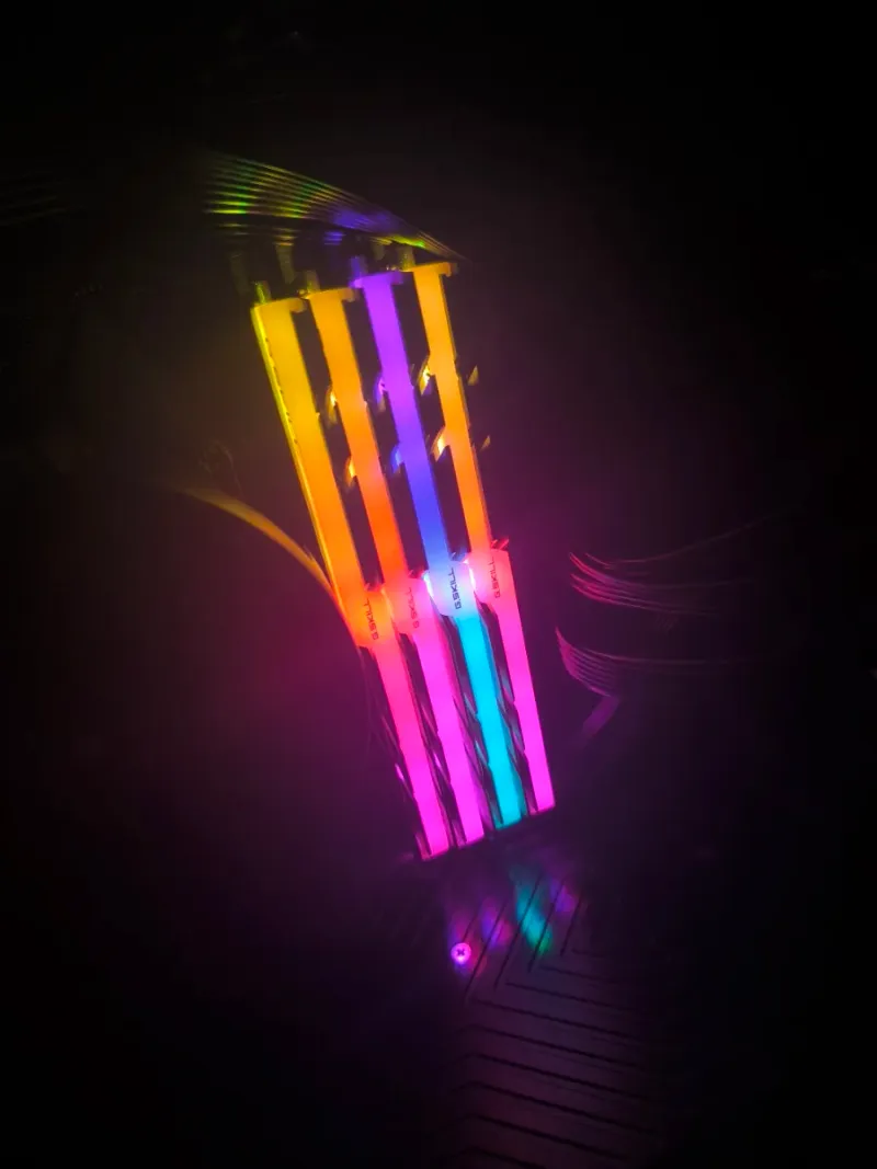 G.Skill Trident Z RGB DDR4 32GB RAM afbeelding 6