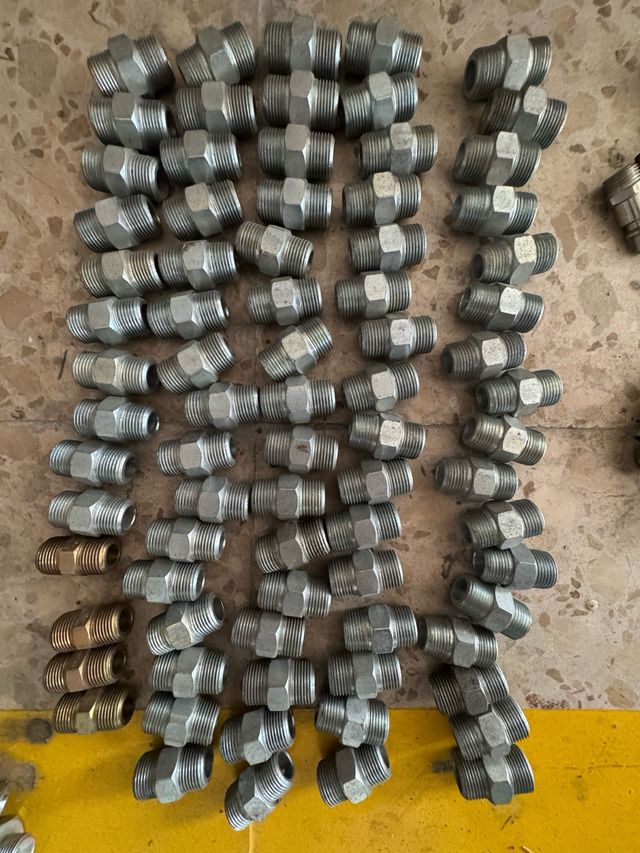 Adaptadores Hidráulicos Metálicos