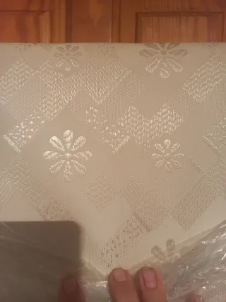 Vendo dos bases tapizadas con cuatro patas cadauna