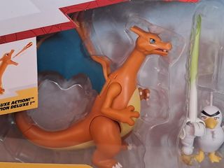 Pack 3 Figuras Pokémon: Charizard, Eevee, etc.