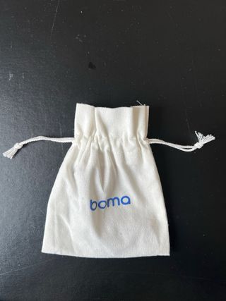 Collar con diseño de malla