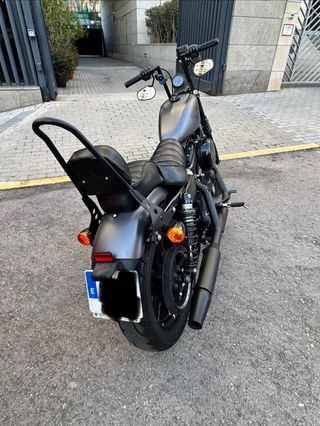 Harley Davidson Iron 883 Negra/Gris