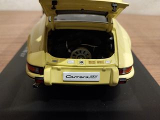 Porsche 911 Carrera RS 2.7 Autoart