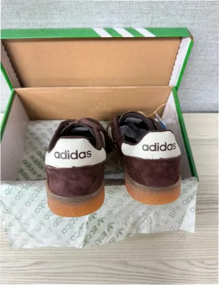 Adidas Handball Spezial x Sporty & Rich Marrón Tal