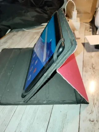 Tablet Huawei con Teclado Extraíble