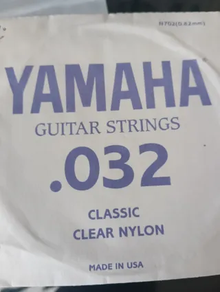 Cuerdas Guitarra Yamaha Clásica .043 .040 .032 .02