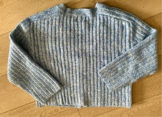 Chaqueta punto H&M azul y blanco Talla S