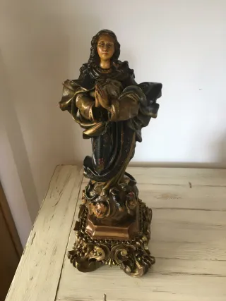 Virgen de Estuco y Yeso