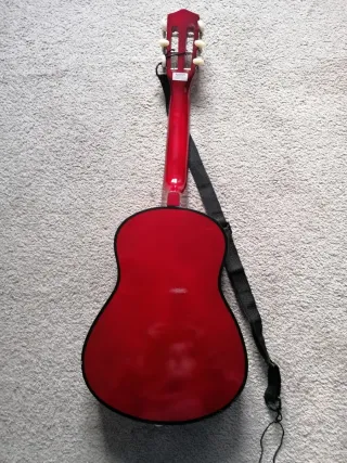 Guitarra infantil Bontempi con funda. 78 cm