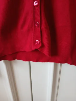 Chaqueta fina de punto roja