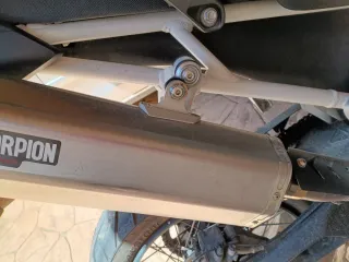 Scorpion escape moto