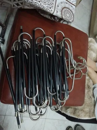 Perchas Antideslizantes Metal y Goma