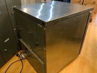 Congelador Liebher bajo encimera