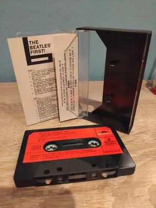 Casete The Beatles' First!