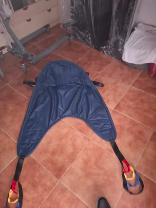 ​Grúa Eléctrica de Traslado + Arnés Acolchado ​