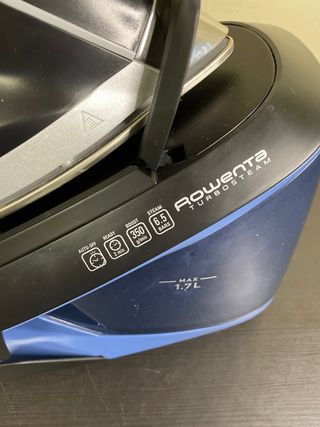 Centro de Planchado Rowenta Turbosteam VR8322