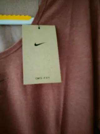 Camiseta Nike Air Deportiva Rosa envejecido