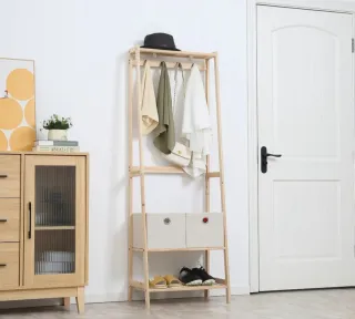 Perchero de madera con zapatero y cajones