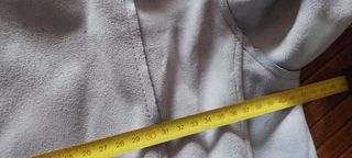 Chaqueta ante azul cielo T.36. Medidas en las foto