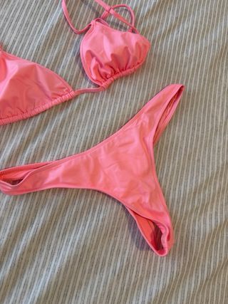 Traje de baño bikini rosa