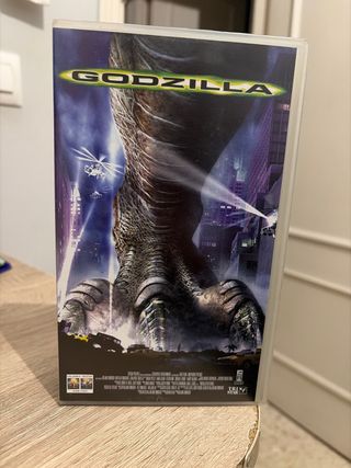 Película VHS Godzilla (Español)