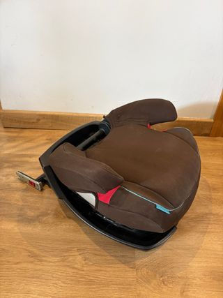 Elevador de coche Cybex con isofix