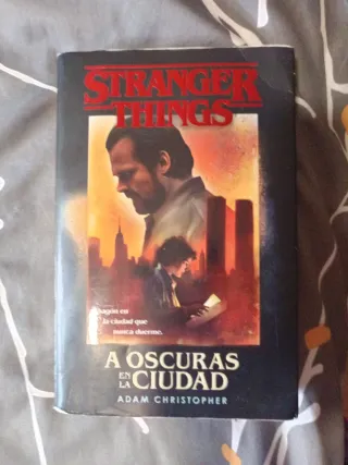 A oscuras en la ciudad: Stranger Things / Stran...