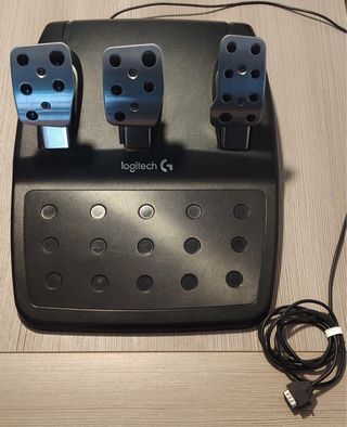 Volante Logitech G29 + Pedales + Palanca
