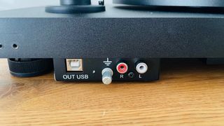Tocadiscos Pro-Ject Debut III Phono USB