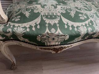 Sofá antiguo estilo Luis XV