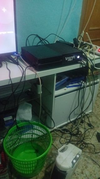 Xbox One Vieta Negra senza controller