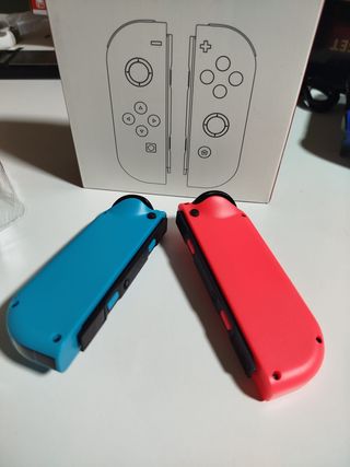 Controller Joy-Con Nintendo Switch Blu e Rosso
