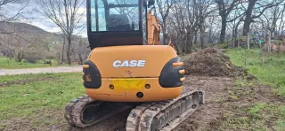 Mini excavadora Case CX 5000 kg