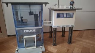 Cuartel Policía Playmobil