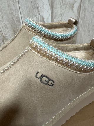 Ugg Tazz II Mujer Talla 38 Camel