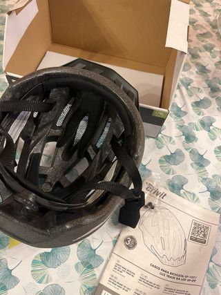 Casco Ciclismo Crivit con Luz, con etiquetas y caj